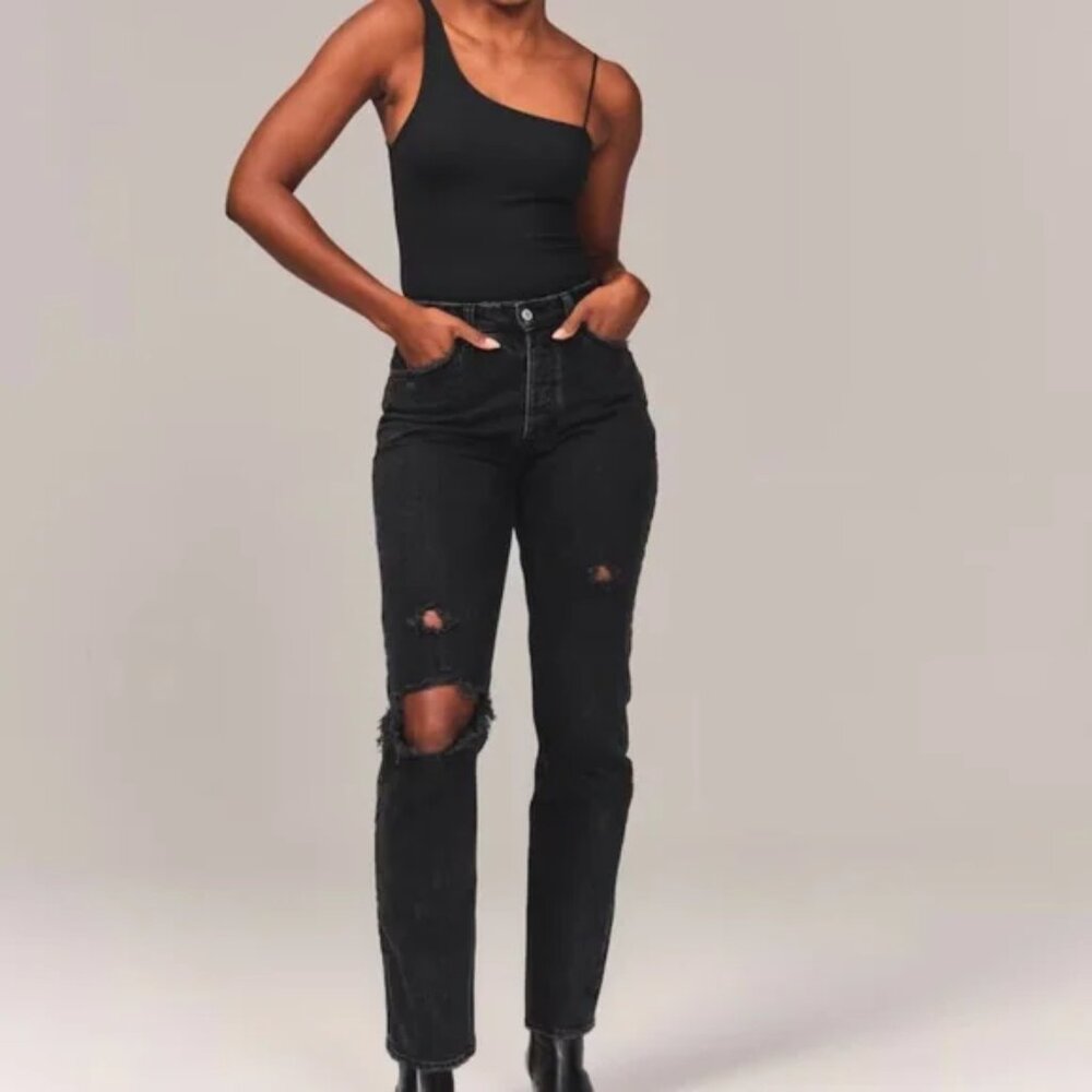 Abercrombie & Fitch Curve Love Women's The Dad High Rise Jeans (Black) (28/6R)